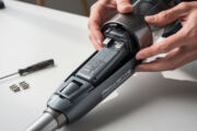 découvrez comment changer facilement la batterie de votre aspirateur rowenta air force extreme 24v grâce à notre guide pas à pas et conseils pratiques.